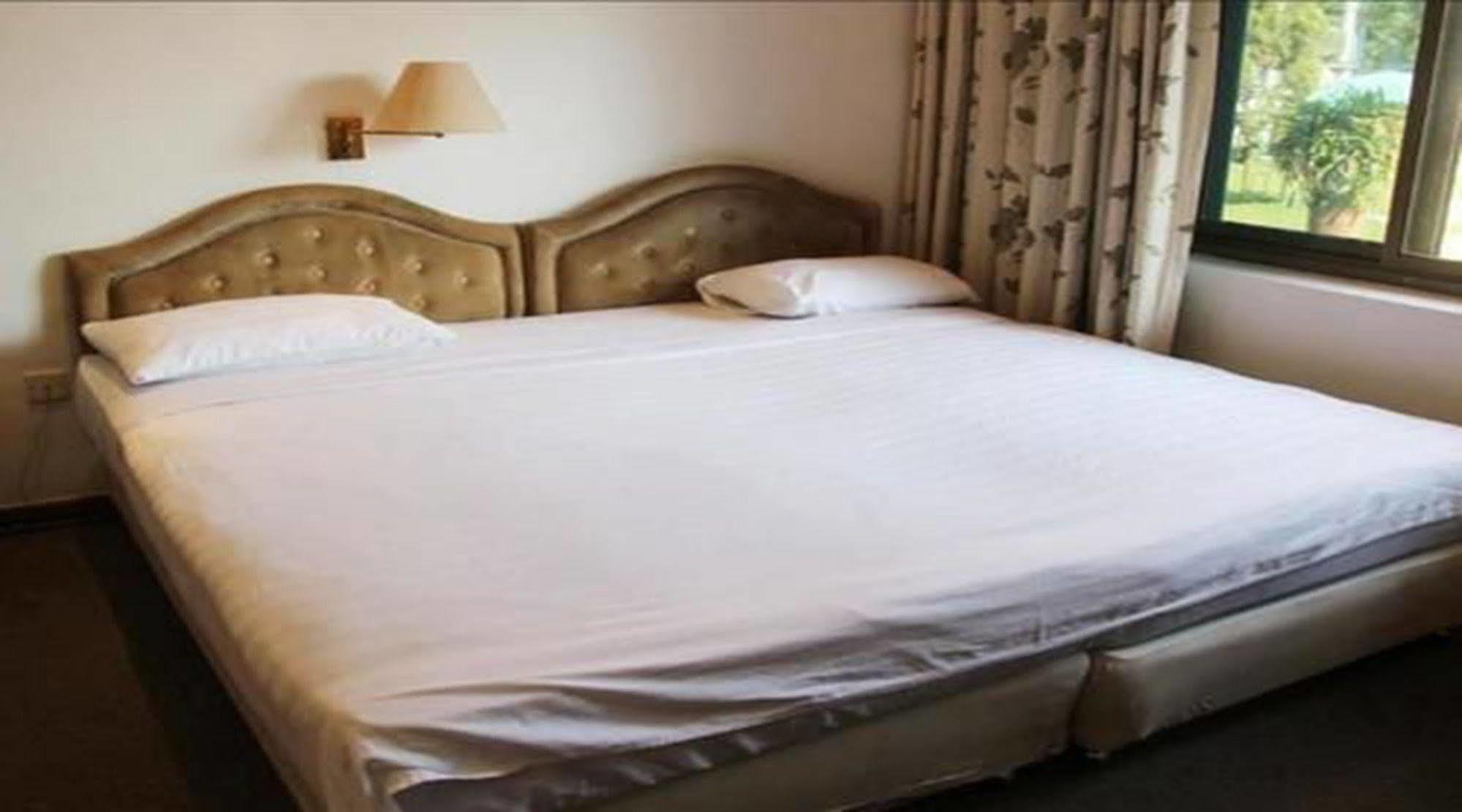 Hotel Windsor Rangun Zewnętrze zdjęcie